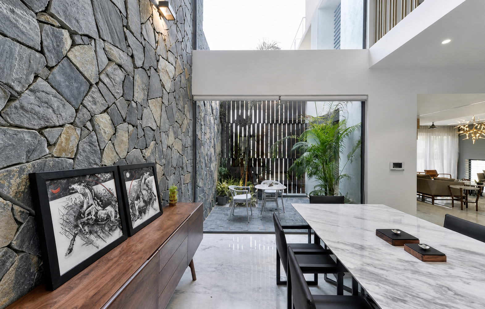 Avaani Black Smith Rustic Roman Fieldstone